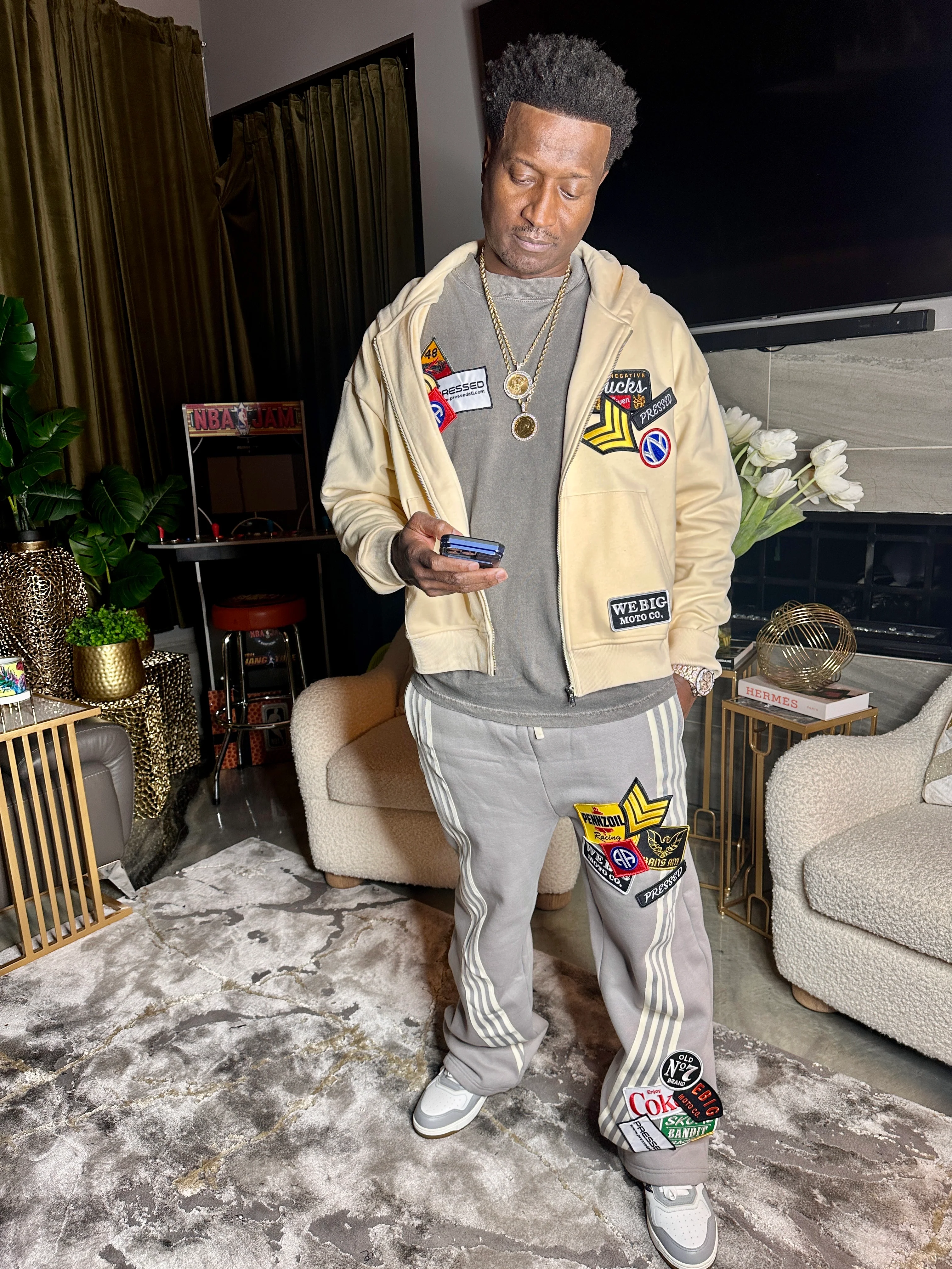 Swaggy Crop Hoodie - Image 4